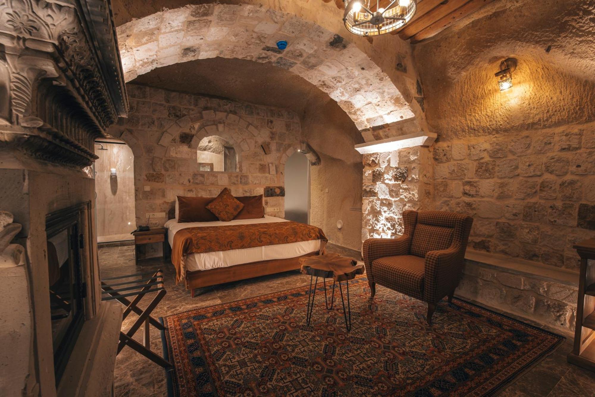 Harem Suites Cappadocia Uchisar Exterior photo