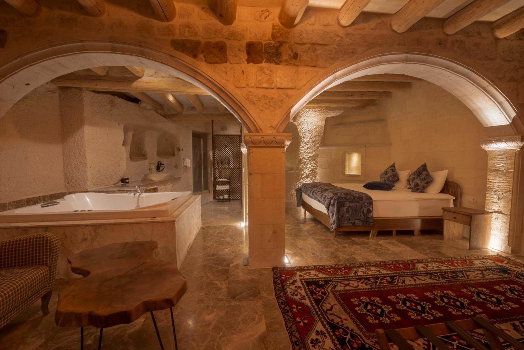 Harem Suites Cappadocia Uchisar Exterior photo