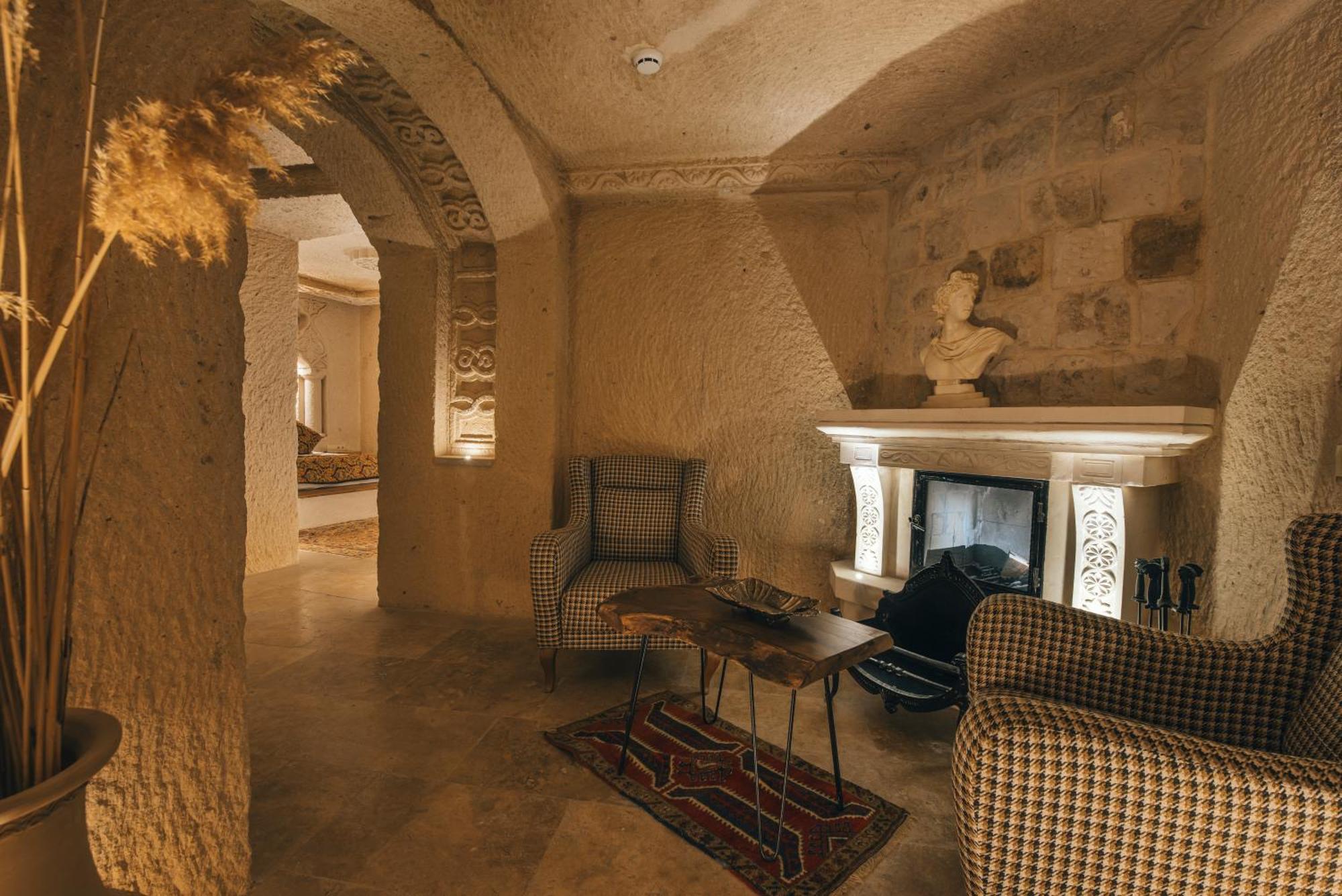 Harem Suites Cappadocia Uchisar Exterior photo